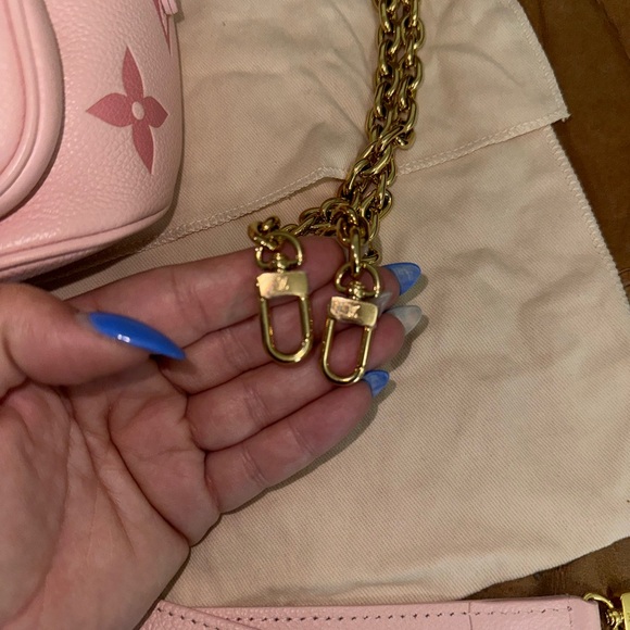 Louis Vuitton Mini Bumbag Gradient Pink By The Pool Monogram Limited Edition. - Picture 10 of 12